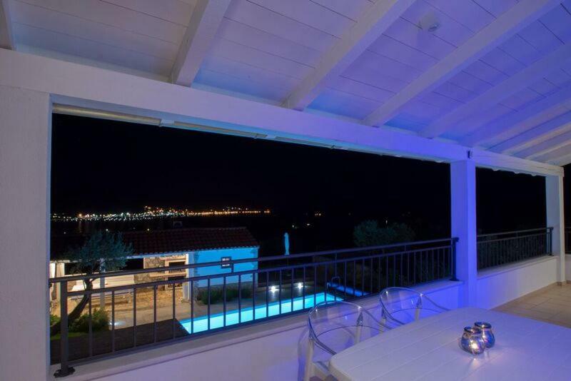 Salt & Sand Villa คอร์นิช ภายนอก รูปภาพ