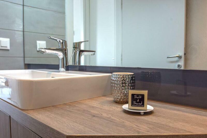 Salt & Sand Villa คอร์นิช ภายนอก รูปภาพ
